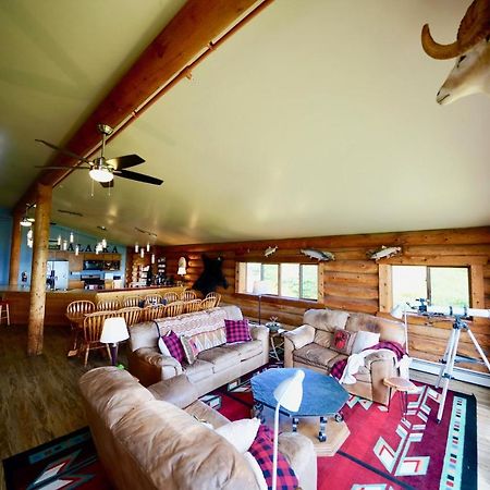 Flat Fish Lodge B&B And Event Center โฮเมอร์ ภายนอก รูปภาพ