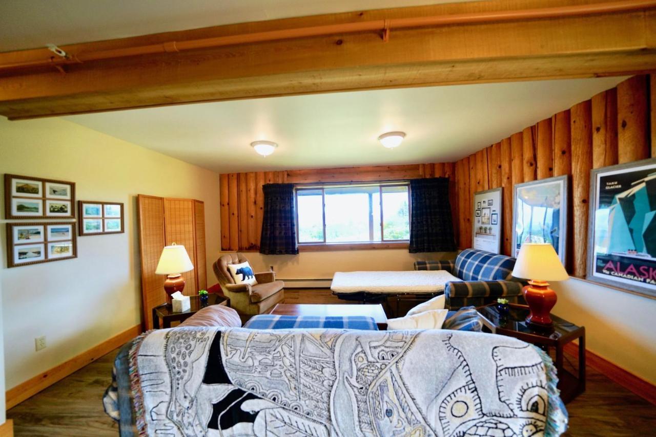 Flat Fish Lodge B&B And Event Center โฮเมอร์ ภายนอก รูปภาพ