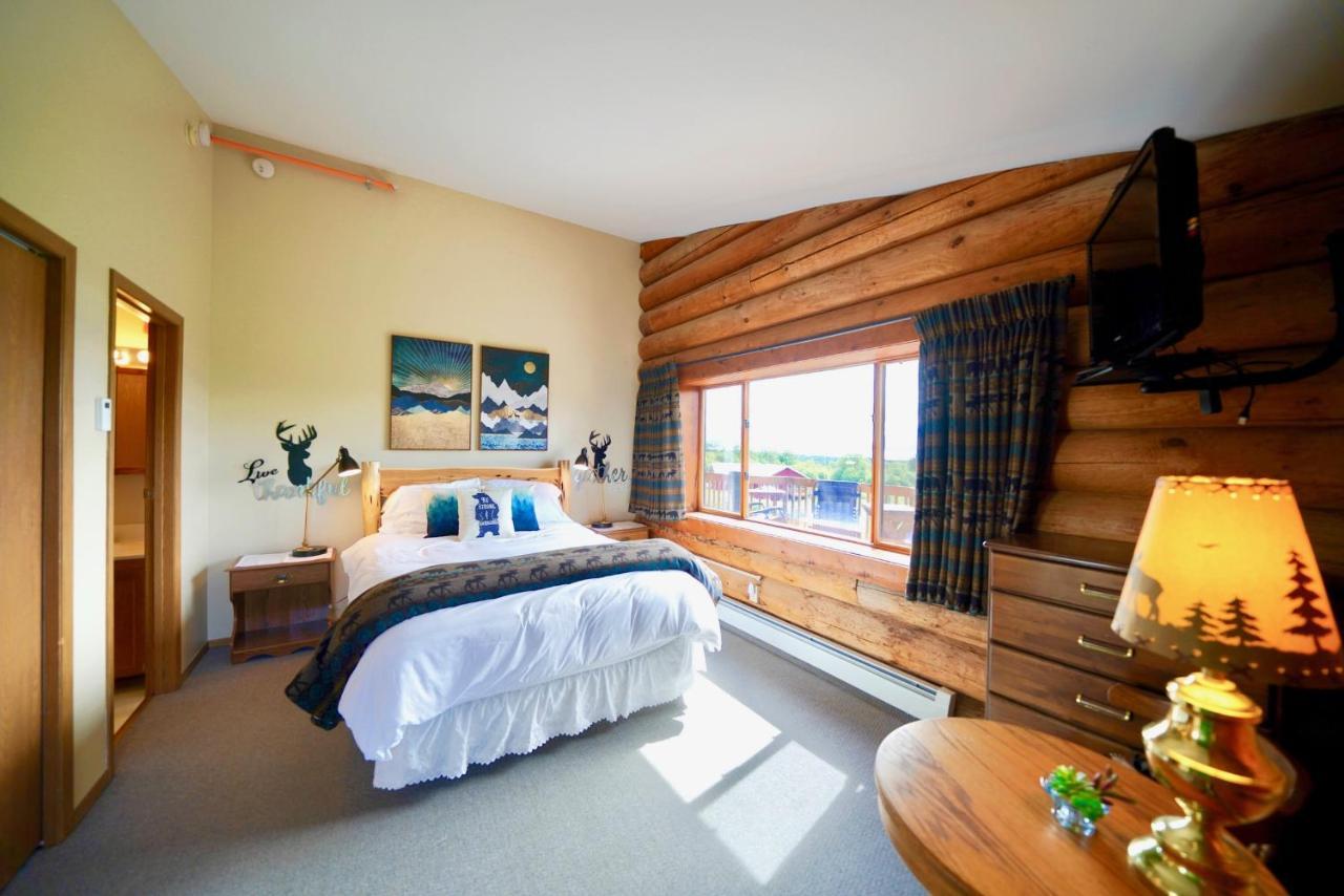 Flat Fish Lodge B&B And Event Center โฮเมอร์ ภายนอก รูปภาพ