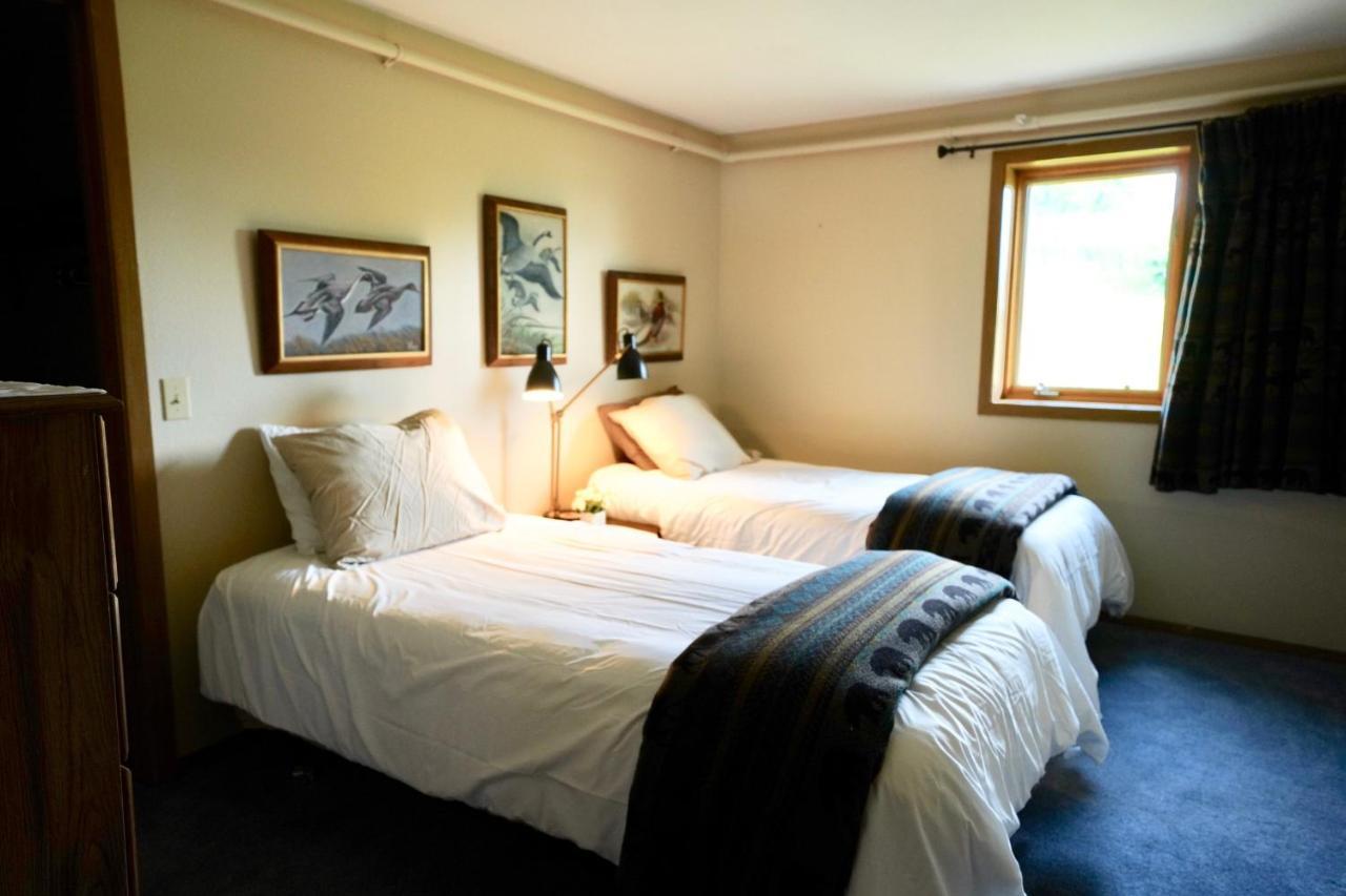 Flat Fish Lodge B&B And Event Center โฮเมอร์ ภายนอก รูปภาพ